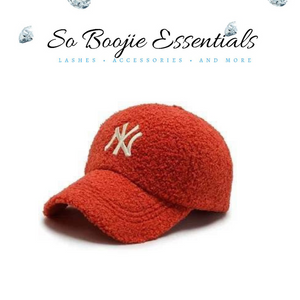 So Boojie Cozy NY Hat Red