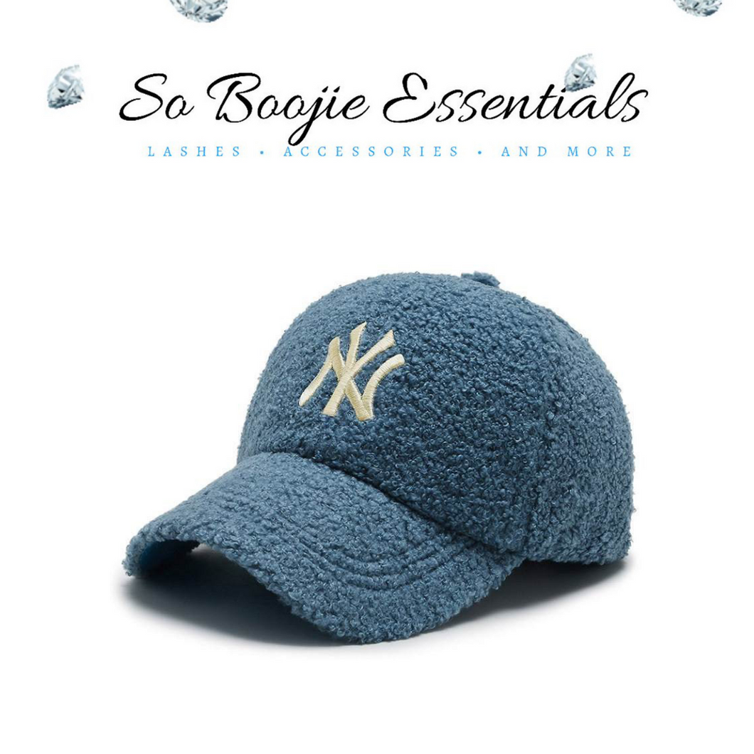 So Boojie Cozy NY Hat Blue